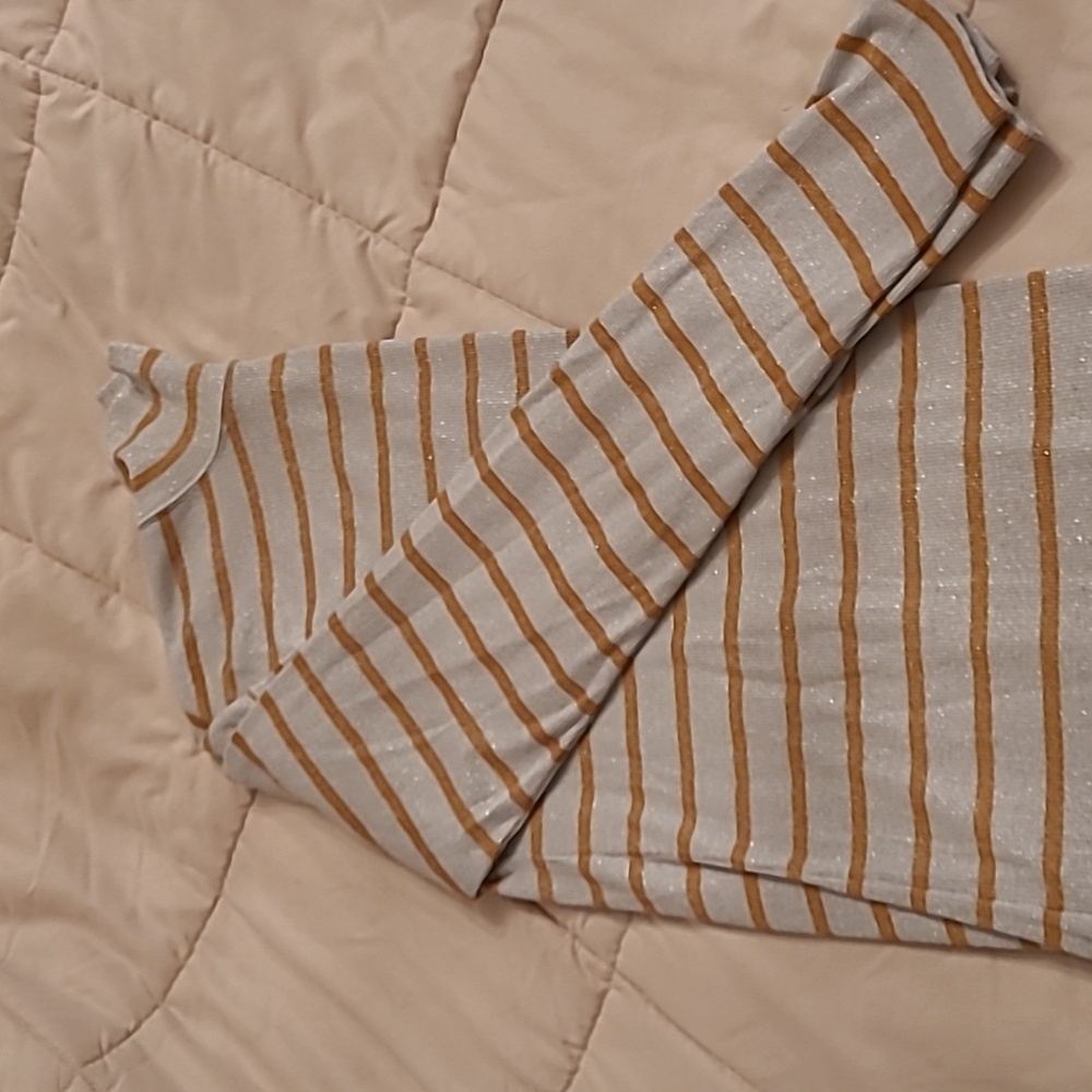 Lightweight mock turtleneck/tunic